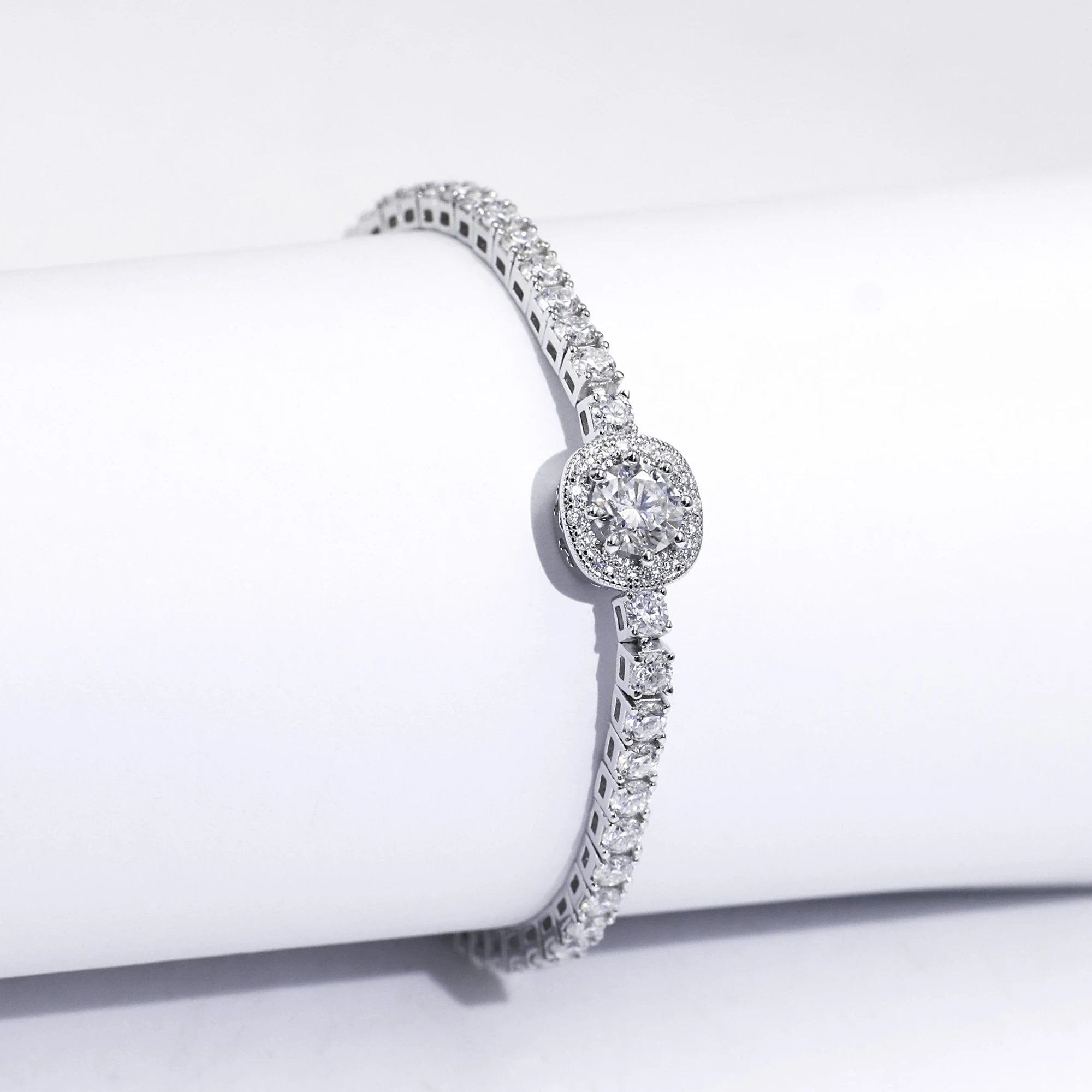 Tianyu Gems Silver Tennis Bracelet Mossanite DEF VVS 6.5MM 1ct Round Moissanite 18K White Gold Plated Bracelet